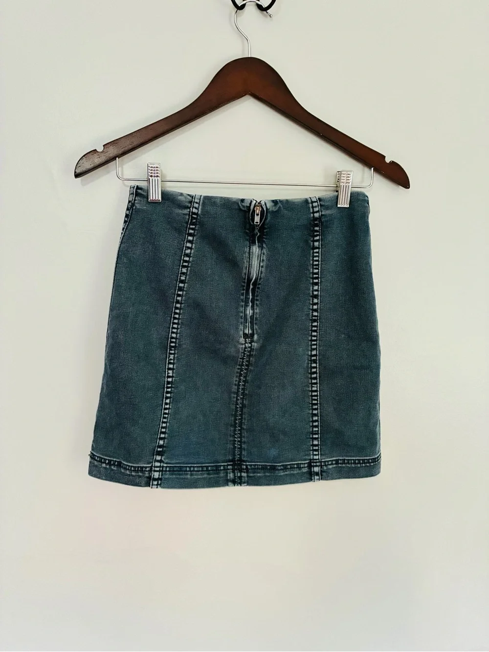 Free People structured mini